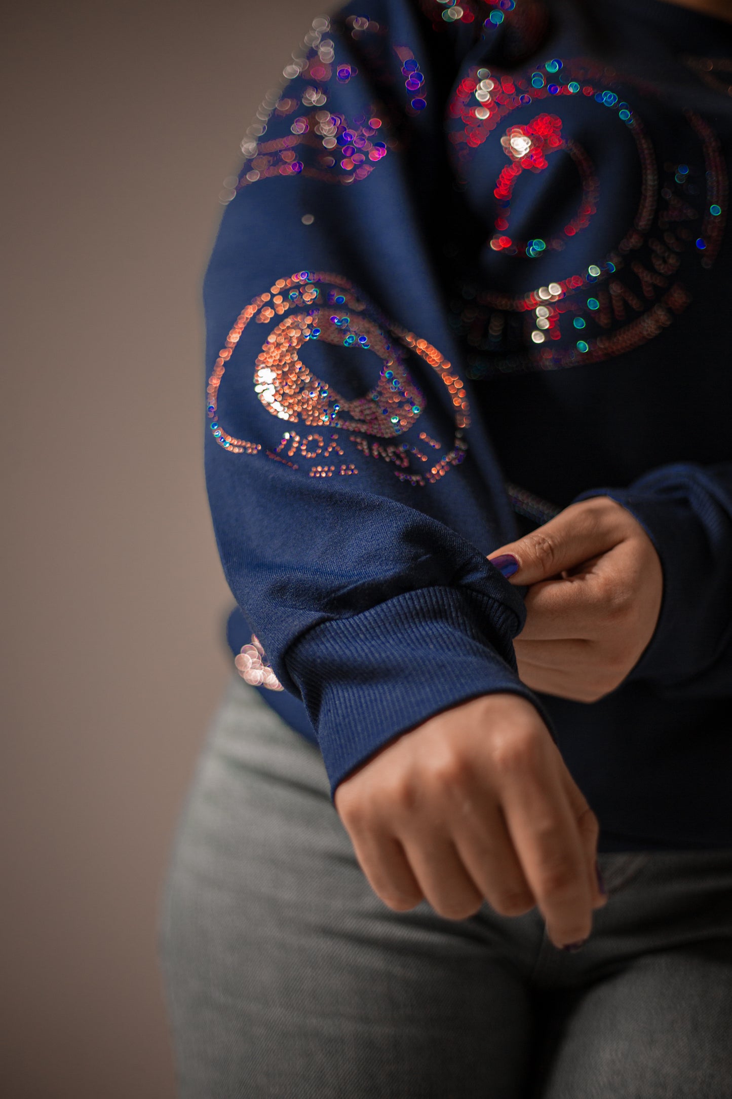 Sweater Sellos Love Oversize
