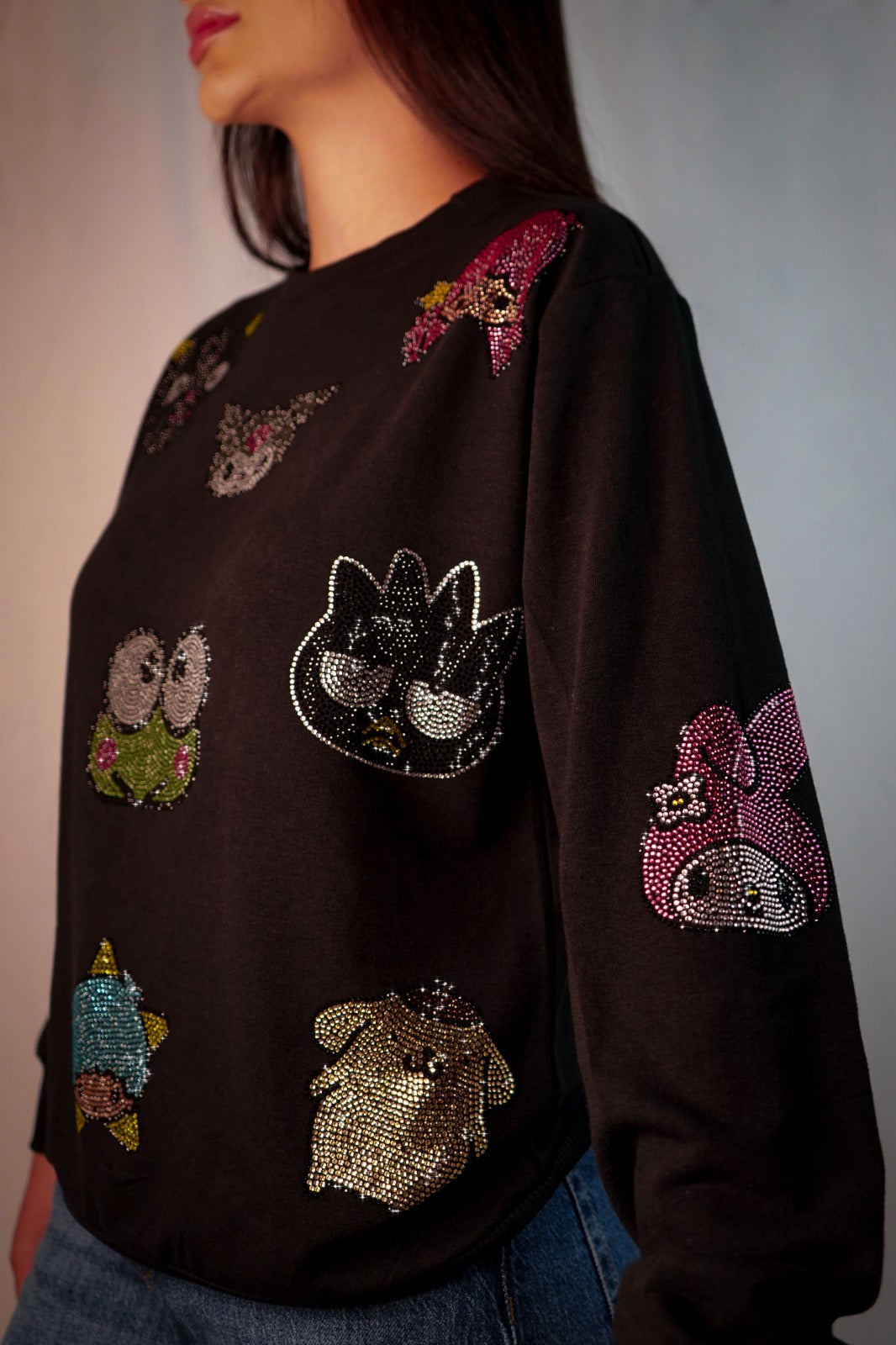 Sweater Sanrio Black Colors Oversize