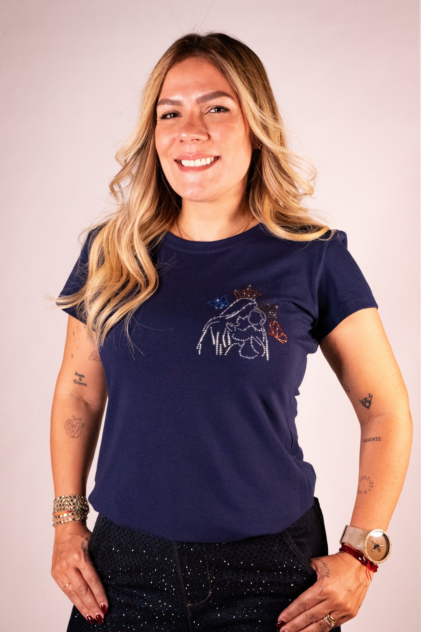 Chinita Mariposa Basic Color Azul Oscuro Corte Silueta