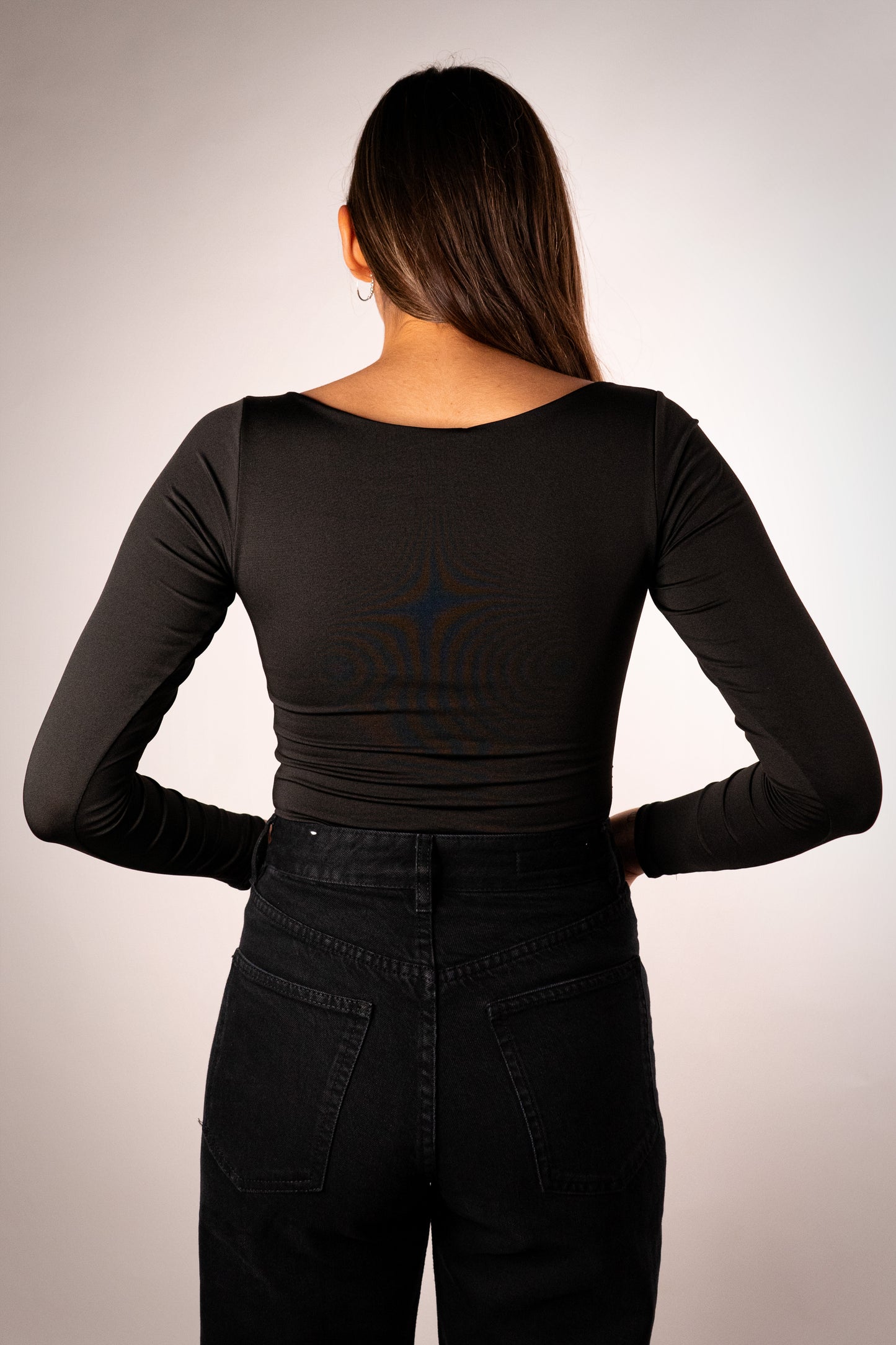 Body Manga Larga Cuello Cuadrado Color Negro