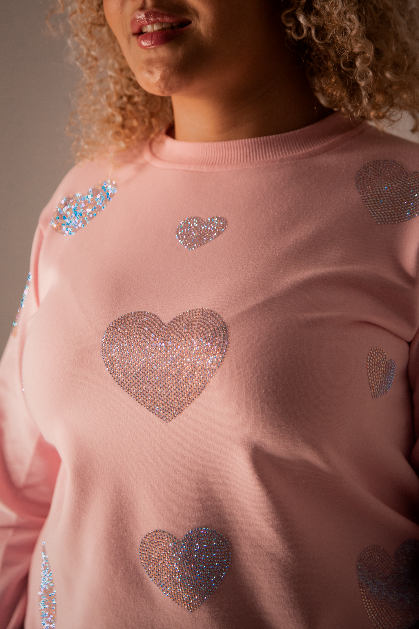 SWEATER HEART COQUETTE PINK CORTE OVERSIZE