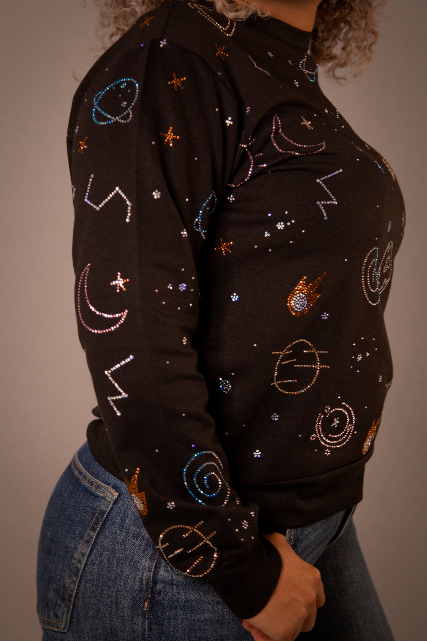 Sweater Cometas Color Negro Oversize