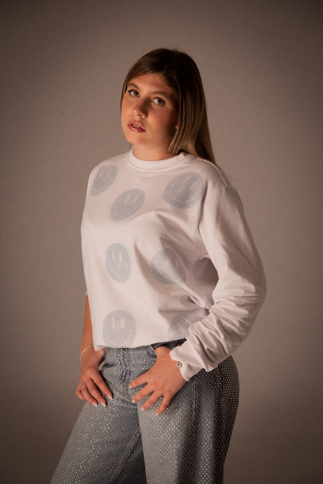 Sweater Full Caritas White Opal Corte Oversize