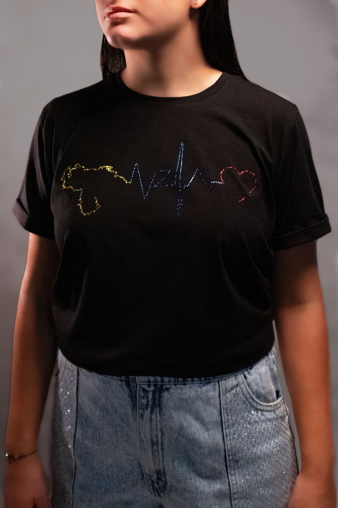 Latido VNZ Color Negro Manga Doblada